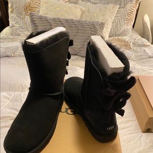 Bailey Twinface Genuine Shearling & Bow Corduroy